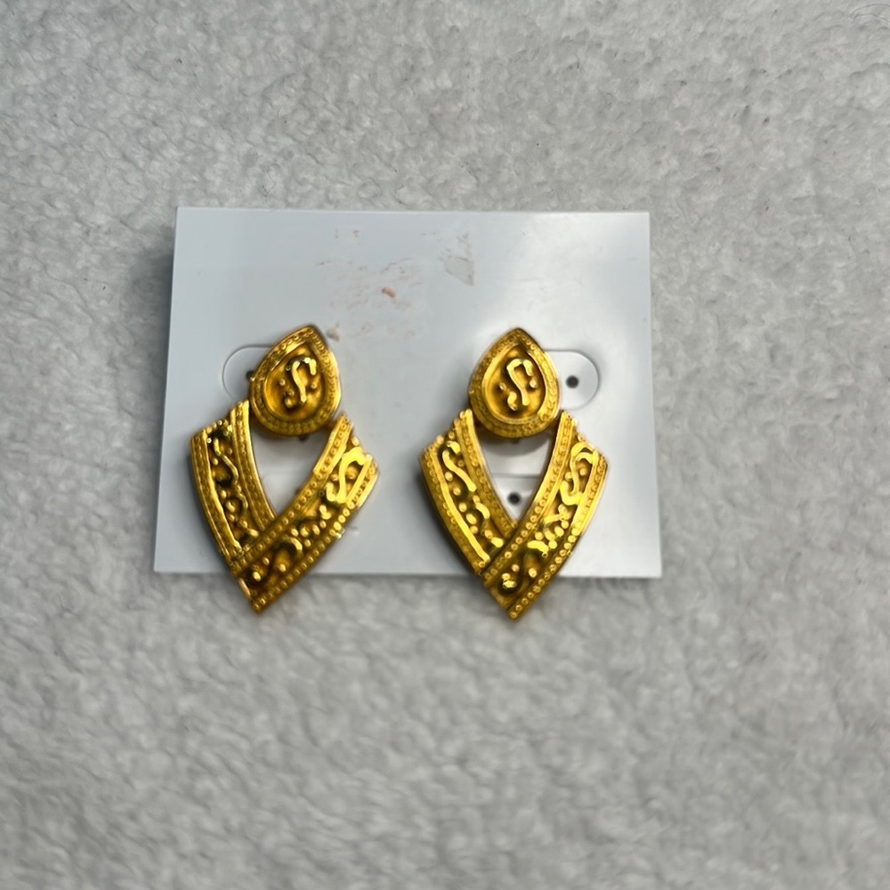 Beautiful Signed "Paquette" Earrings,1980's Gold Tone Designer Earrings pierced